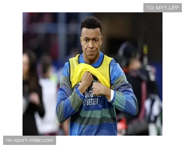 姆巴佩转会拖延背后的决策逻辑与影响