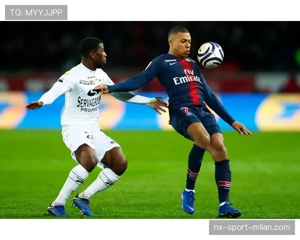 巴黎圣日耳曼缺少核心中锋，进攻效率如何维持？