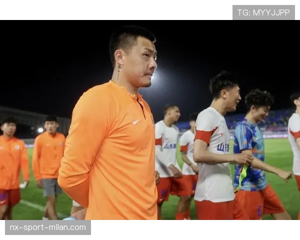 山东泰山内忧外患危机加剧：阵容老化+战术摇摆，中超“豪门”的衰落警钟已敲响！